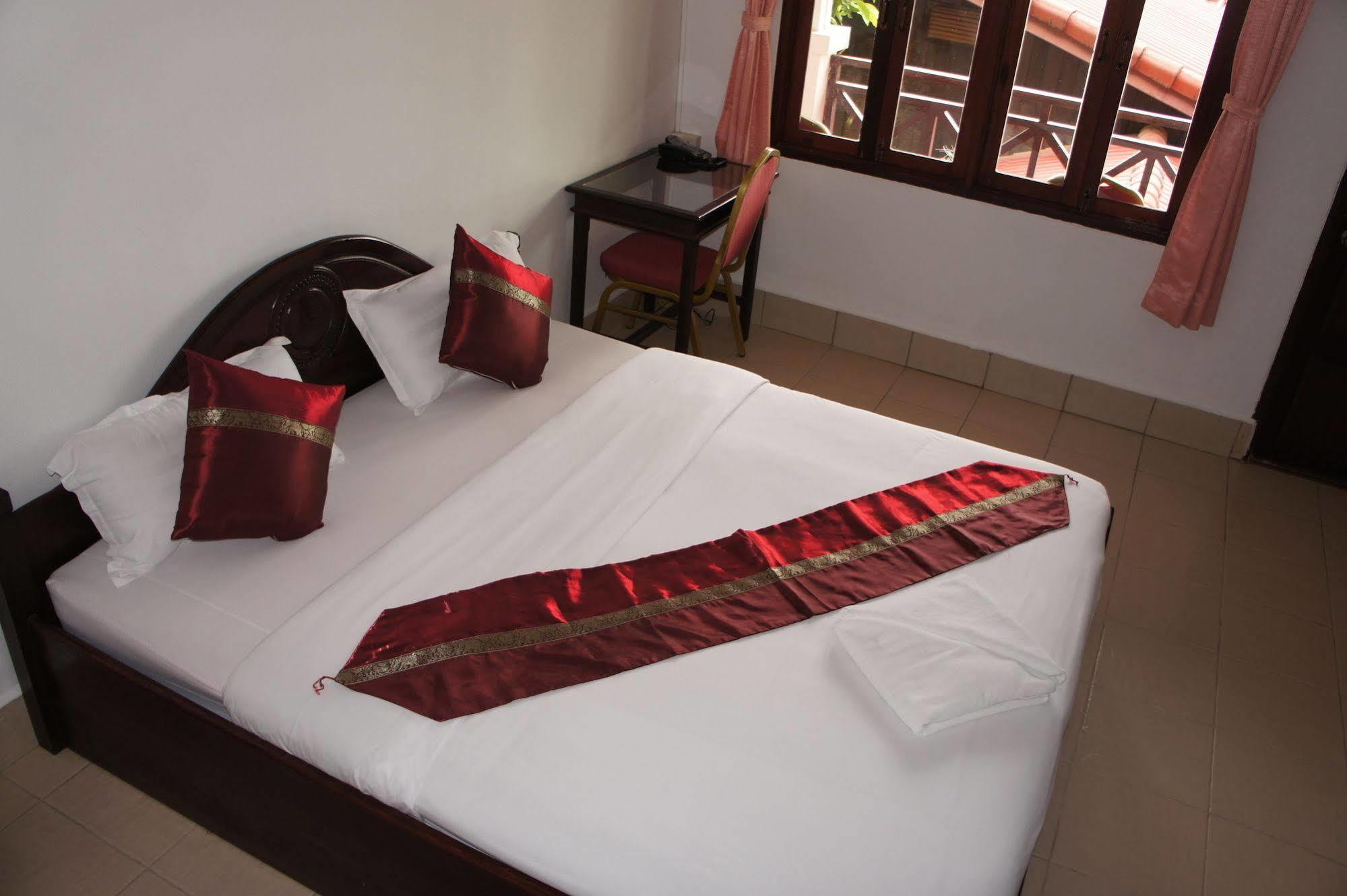 Suksavanh River 2 Hotel Ban Nongdouang Exterior foto